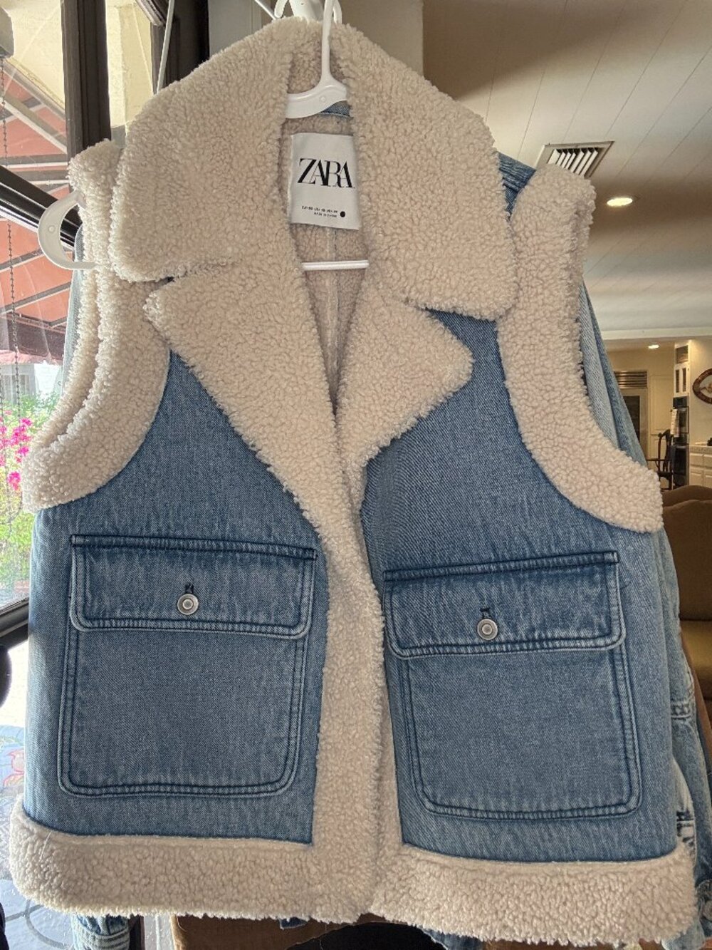 Title: Zara Denim & Sherpa Shearling Vest Jacket XS